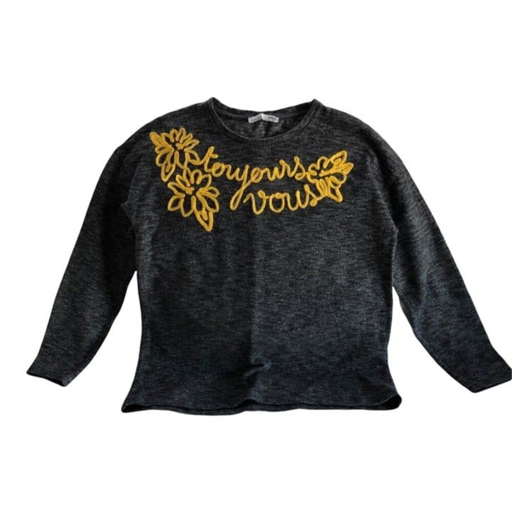 Zara Wm S Sweater Long Sleeve Gray Yellow Embroidered Front Crew Neck Pull Over